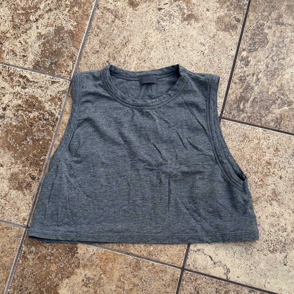 SKIMS Sleeveless Crop Top